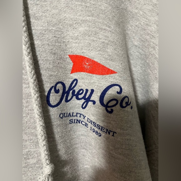 OBEY Large Grey Hoodie Pullover - Picture 2 of 13